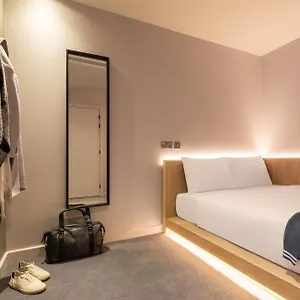 zedwell-greenwich.cambridgehotelsuk.com/